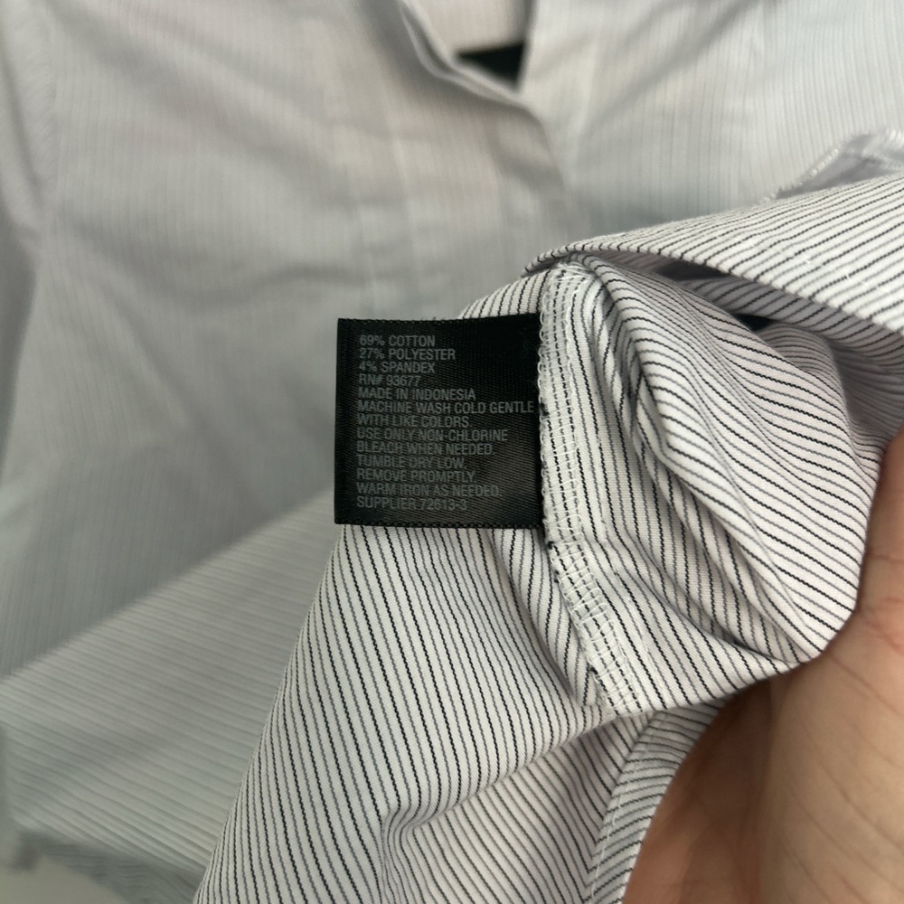 Worthington Women’s Gray Black and White Striped 3/4 sleeve Shirt - Picture 4 of 4